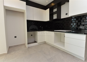 ضمن مجمع اول صف على البحر - شقة غرفتين وصالة - مفروشة - في كارجي جاك / الانيا 