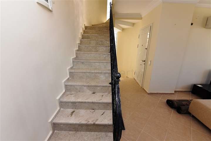 اطلالة بحر -فيلا مستقلة مع مسبح - بسعر منافس - كارجي جاك / الانيا 