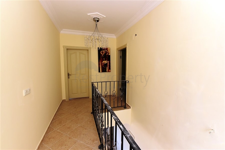 اطلالة بحر -فيلا مستقلة مع مسبح - بسعر منافس - كارجي جاك / الانيا 