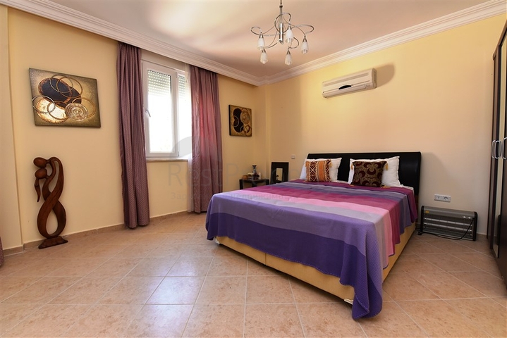 اطلالة بحر -فيلا مستقلة مع مسبح - بسعر منافس - كارجي جاك / الانيا 