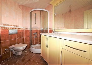 اطلالة بحر -فيلا مستقلة مع مسبح - بسعر منافس - كارجي جاك / الانيا 