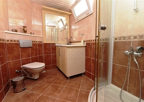 اطلالة بحر -فيلا مستقلة مع مسبح - بسعر منافس - كارجي جاك / الانيا 