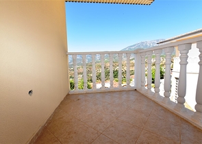 اطلالة بحر -فيلا مستقلة مع مسبح - بسعر منافس - كارجي جاك / الانيا 