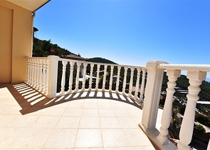 اطلالة بحر -فيلا مستقلة مع مسبح - بسعر منافس - كارجي جاك / الانيا 