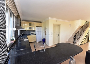 اطلالة بحر -فيلا مستقلة مع مسبح - بسعر منافس - كارجي جاك / الانيا 