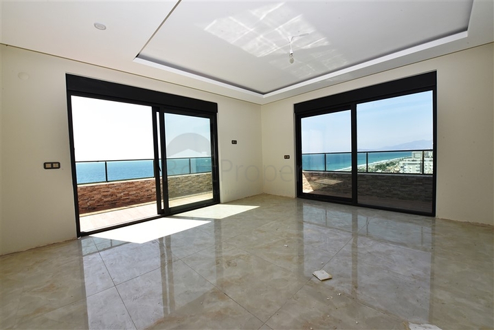 اطلالة بحر - دوبلكس 4 غرف - ضمن مجمع 5 نجوم - في مهموتلار / الانيا 