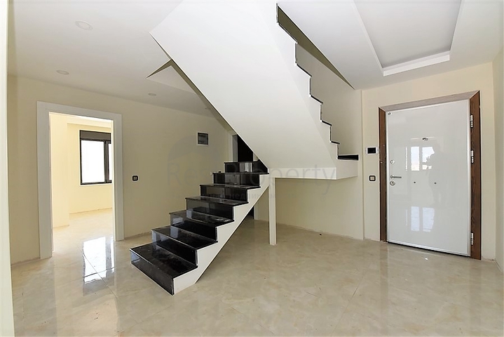 اطلالة بحر - دوبلكس 4 غرف - ضمن مجمع 5 نجوم - في مهموتلار / الانيا 