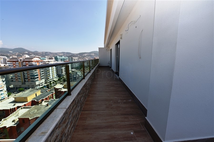 اطلالة بحر - دوبلكس 4 غرف - ضمن مجمع 5 نجوم - في مهموتلار / الانيا 