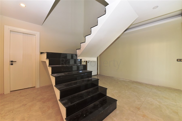 اطلالة بحر - دوبلكس 4 غرف - ضمن مجمع 5 نجوم - في مهموتلار / الانيا 