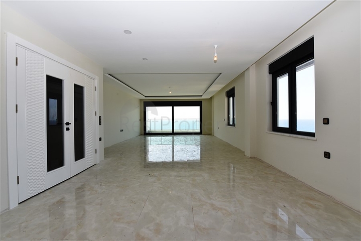 اطلالة بحر - دوبلكس 4 غرف - ضمن مجمع 5 نجوم - في مهموتلار / الانيا 