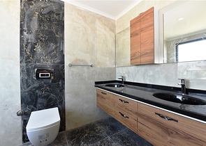 اطلالة بحر - دوبلكس 4 غرف - ضمن مجمع 5 نجوم - في مهموتلار / الانيا 