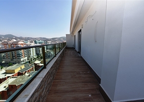 اطلالة بحر - دوبلكس 4 غرف - ضمن مجمع 5 نجوم - في مهموتلار / الانيا 