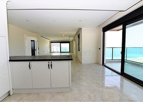 اطلالة بحر - دوبلكس 4 غرف - ضمن مجمع 5 نجوم - في مهموتلار / الانيا 