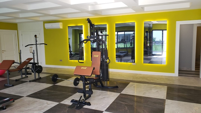 اطلالة بحر - دوبلكس فاخرة - ضمن مجمع 5 نجوم - كارجي جاك / الانيا 