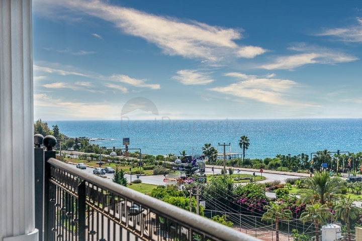 اطلالة بحر - دوبلكس فاخرة - ضمن مجمع 5 نجوم - كارجي جاك / الانيا 