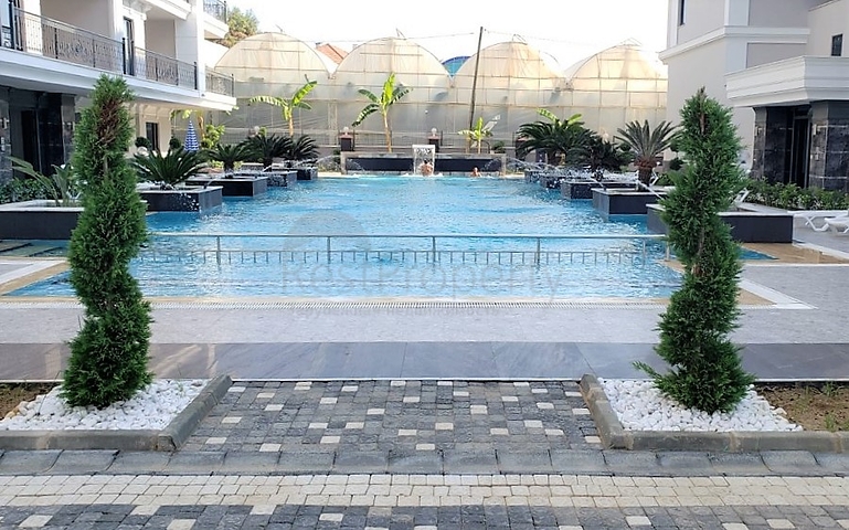 اطلالة بحر - دوبلكس فاخرة - ضمن مجمع 5 نجوم - كارجي جاك / الانيا 