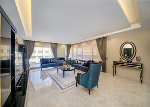 اطلالة بحر - دوبلكس فاخرة - ضمن مجمع 5 نجوم - كارجي جاك / الانيا 