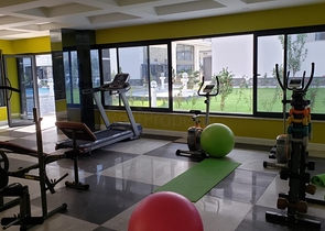 اطلالة بحر - دوبلكس فاخرة - ضمن مجمع 5 نجوم - كارجي جاك / الانيا 