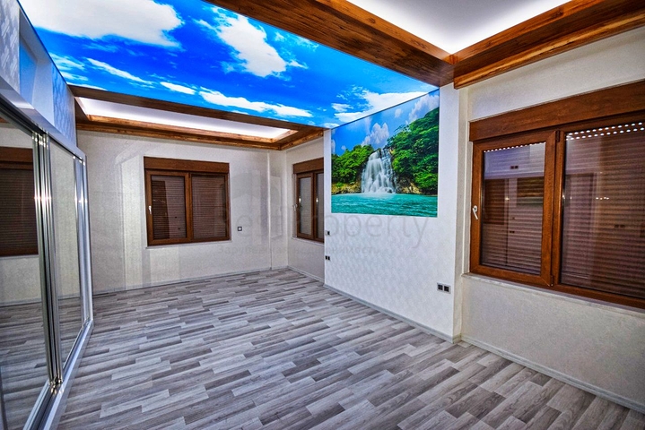 فيلا 4 + 1 في دوشمالتي انطاليا