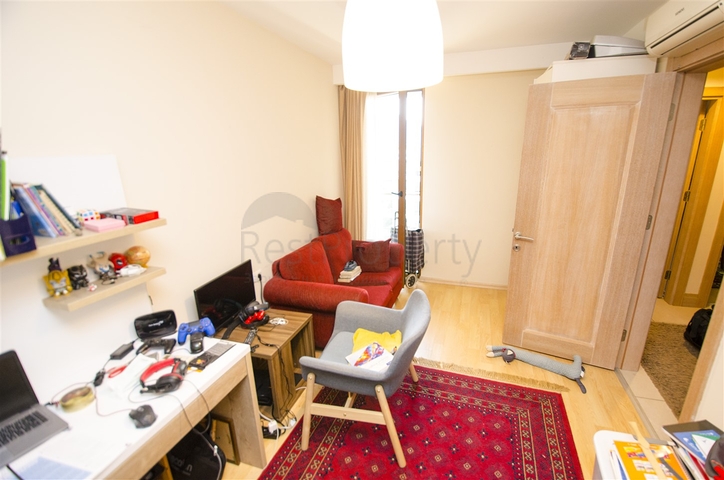 شقة واسعة 3 + 1 مطلة على البحر في كونيالتي