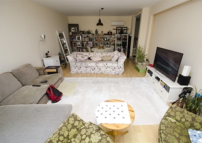 شقة واسعة 3 + 1 مطلة على البحر في كونيالتي