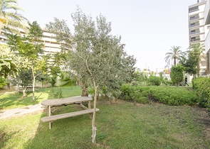 شقة واسعة 3 + 1 مطلة على البحر في كونيالتي