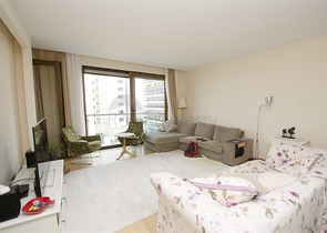 شقة واسعة 3 + 1 مطلة على البحر في كونيالتي