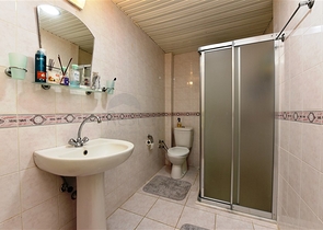 شقة غرفتين وصالة - مطبخ منفصل - مفروشة - في مهموتلار / الانيا 