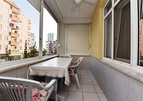 شقة غرفتين وصالة - مطبخ منفصل - مفروشة - في مهموتلار / الانيا 