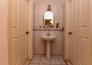 شقة غرفتين وصالة - مطبخ منفصل - مفروشة - في مهموتلار / الانيا 