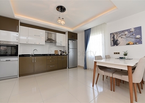 طابق مرتفع - شقة مفروشة - غرفة وصالة - مجمع مميز بخدمات  5 نجوم- مهموتلار / الانيا 