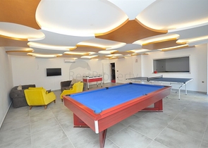 طابق مرتفع - شقة مفروشة - غرفة وصالة - مجمع مميز بخدمات  5 نجوم- مهموتلار / الانيا 