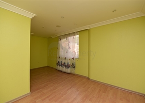 فيلا اطلالة بحر في الانيا - 4 غرف وصالة - ضمن مركز الانيا 