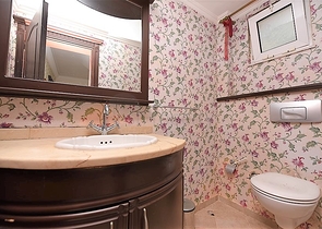 فيلا اطلالة بحر في الانيا - 4 غرف وصالة - ضمن مركز الانيا 