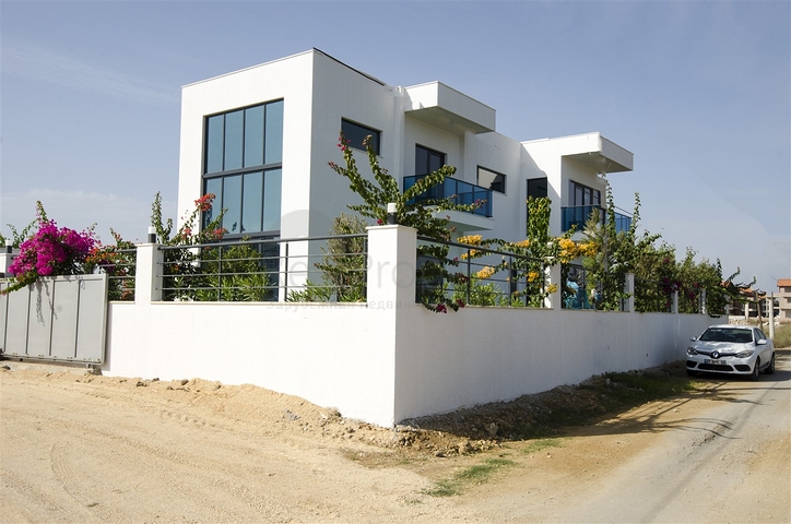 فيلا منفصلة 3 + 1 في قلب بيليك