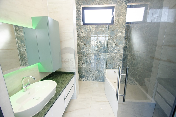 فيلا منفصلة 3 + 1 في قلب بيليك