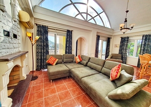 اطلالة بحر - فيلا مستقلة من تصميم 3 غرف وصالة - في كارجي جاك / الانيا 