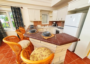 اطلالة بحر - فيلا مستقلة من تصميم 3 غرف وصالة - في كارجي جاك / الانيا 