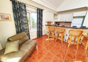 اطلالة بحر - فيلا مستقلة من تصميم 3 غرف وصالة - في كارجي جاك / الانيا 