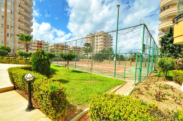 طابق مرتفع - دوبلكس واسعة 4 غرف وصالة -بسعر مميز - في مهموتلار / الانيا 