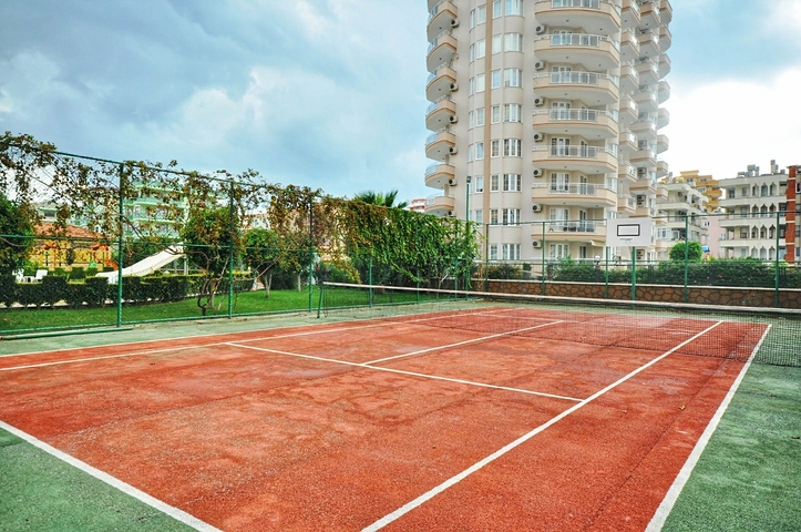 طابق مرتفع - دوبلكس واسعة 4 غرف وصالة -بسعر مميز - في مهموتلار / الانيا 