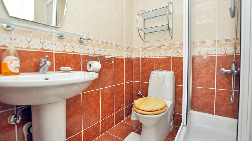 طابق مرتفع - دوبلكس واسعة 4 غرف وصالة -بسعر مميز - في مهموتلار / الانيا 