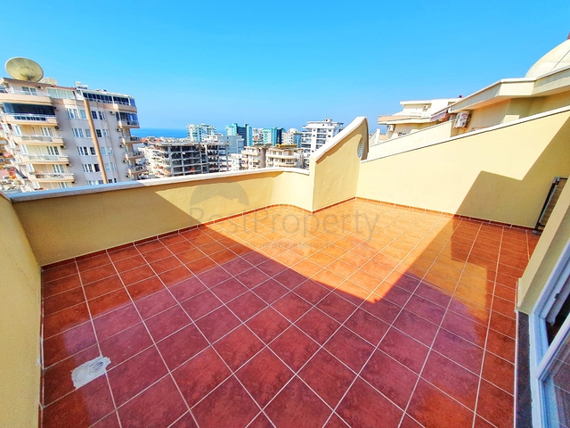 طابق مرتفع - دوبلكس واسعة 4 غرف وصالة -بسعر مميز - في مهموتلار / الانيا 