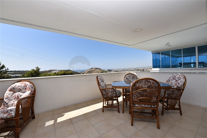 منزل للعطلات- دوبلكس باطلالة على الطبيعة الخضراء -3 غرف وصالة -في كوناكليه / الانيا /