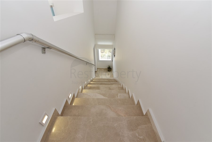 منزل للعطلات- دوبلكس باطلالة على الطبيعة الخضراء -3 غرف وصالة -في كوناكليه / الانيا /