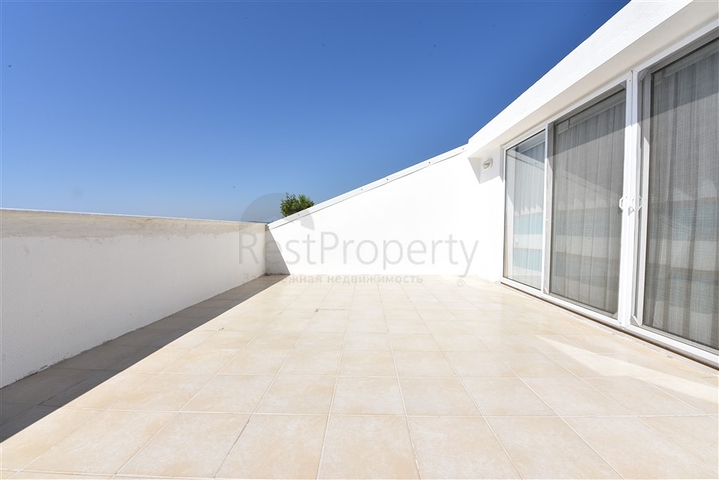 منزل للعطلات- دوبلكس باطلالة على الطبيعة الخضراء -3 غرف وصالة -في كوناكليه / الانيا /