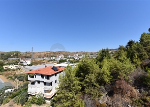 منزل للعطلات- دوبلكس باطلالة على الطبيعة الخضراء -3 غرف وصالة -في كوناكليه / الانيا /