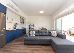 منزل للعطلات- دوبلكس باطلالة على الطبيعة الخضراء -3 غرف وصالة -في كوناكليه / الانيا /