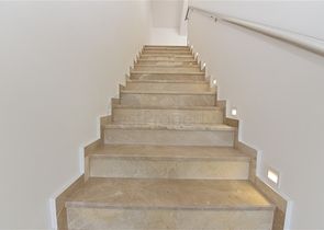 منزل للعطلات- دوبلكس باطلالة على الطبيعة الخضراء -3 غرف وصالة -في كوناكليه / الانيا /