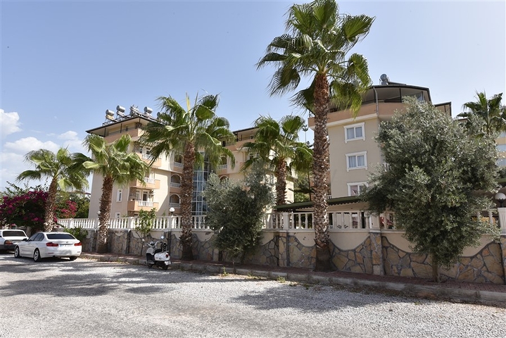 ارخص شقة في الانيا - غرفة وصالة مفروشة - اطلالة ساحرة - في ديمرتاش  / الانيا 